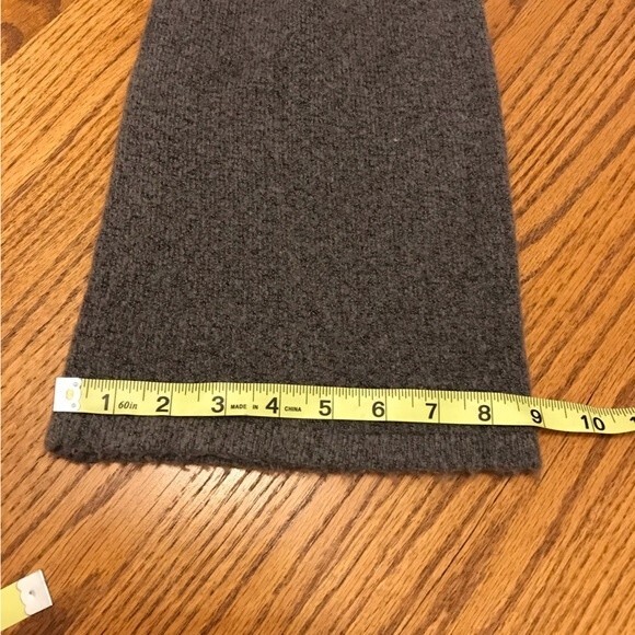 American Eagle Puff Sleeve Cross String Cut Out Neckline Sweater - Picture 15 of 15